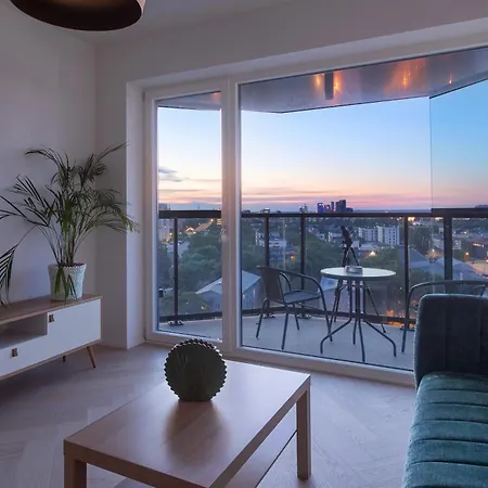 Revalia Vektor Fantastic View Apartment