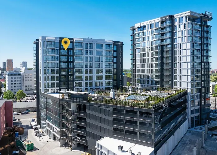 Revalia Vektor Fantastic View Tallinn