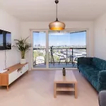 Revalia Vektor Fantastic View * Ταλίν